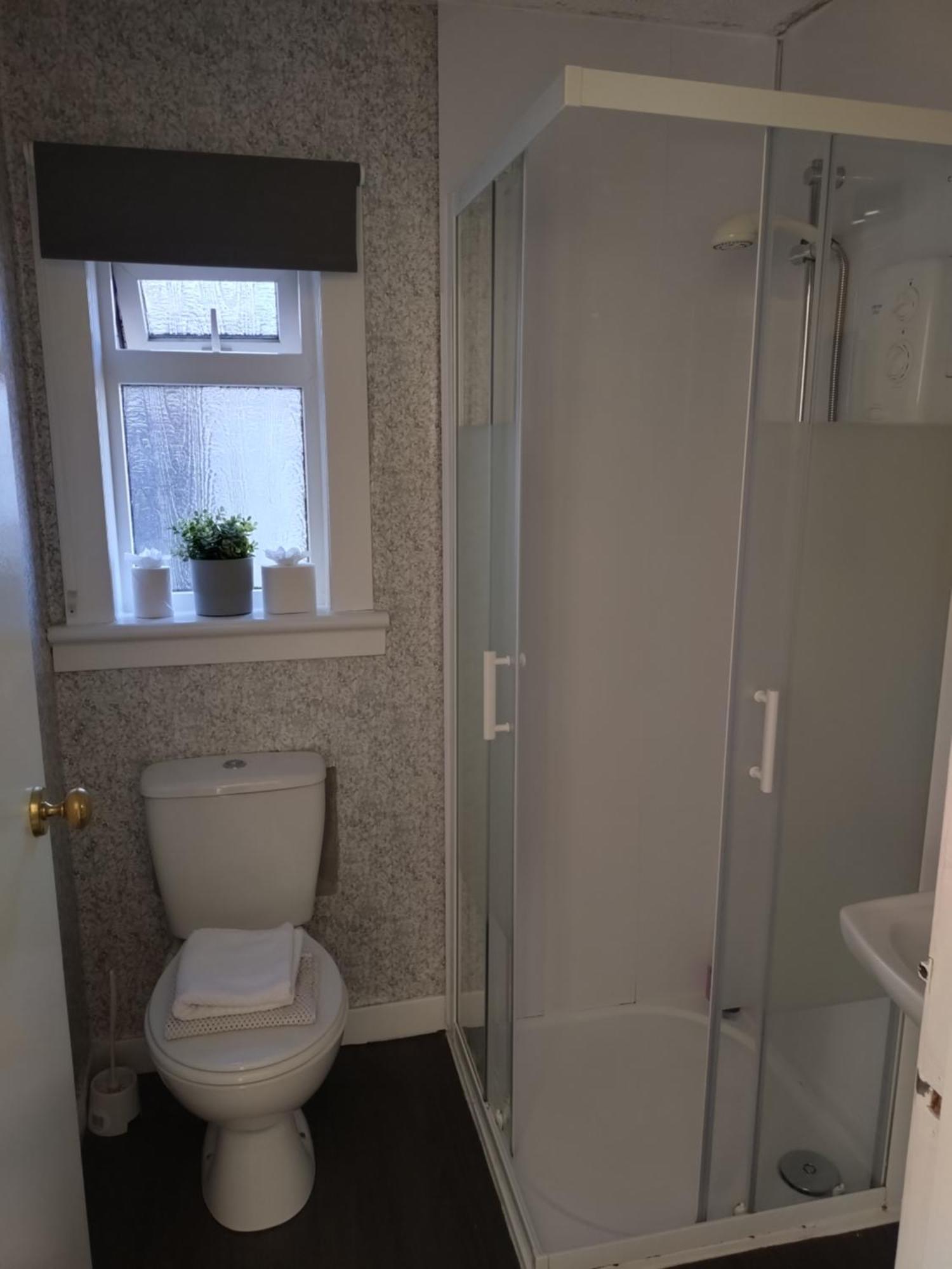 Anchorage Guest House - Also 1 Room Available With Hot Tub,Must Be Booked Separately Balloch Bilik gambar